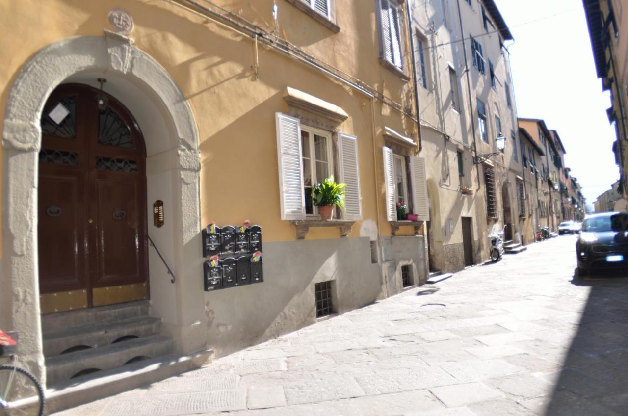 Aida Lägenhet Lucca Exteriör bild
